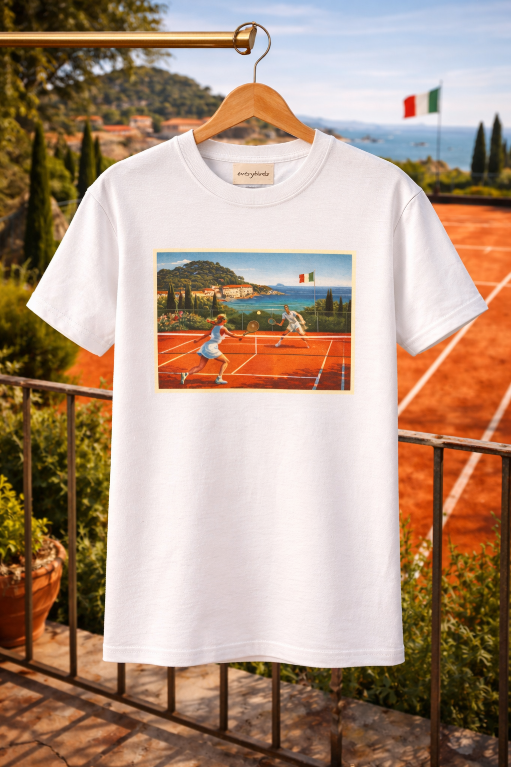 the "tennis in italie" tee