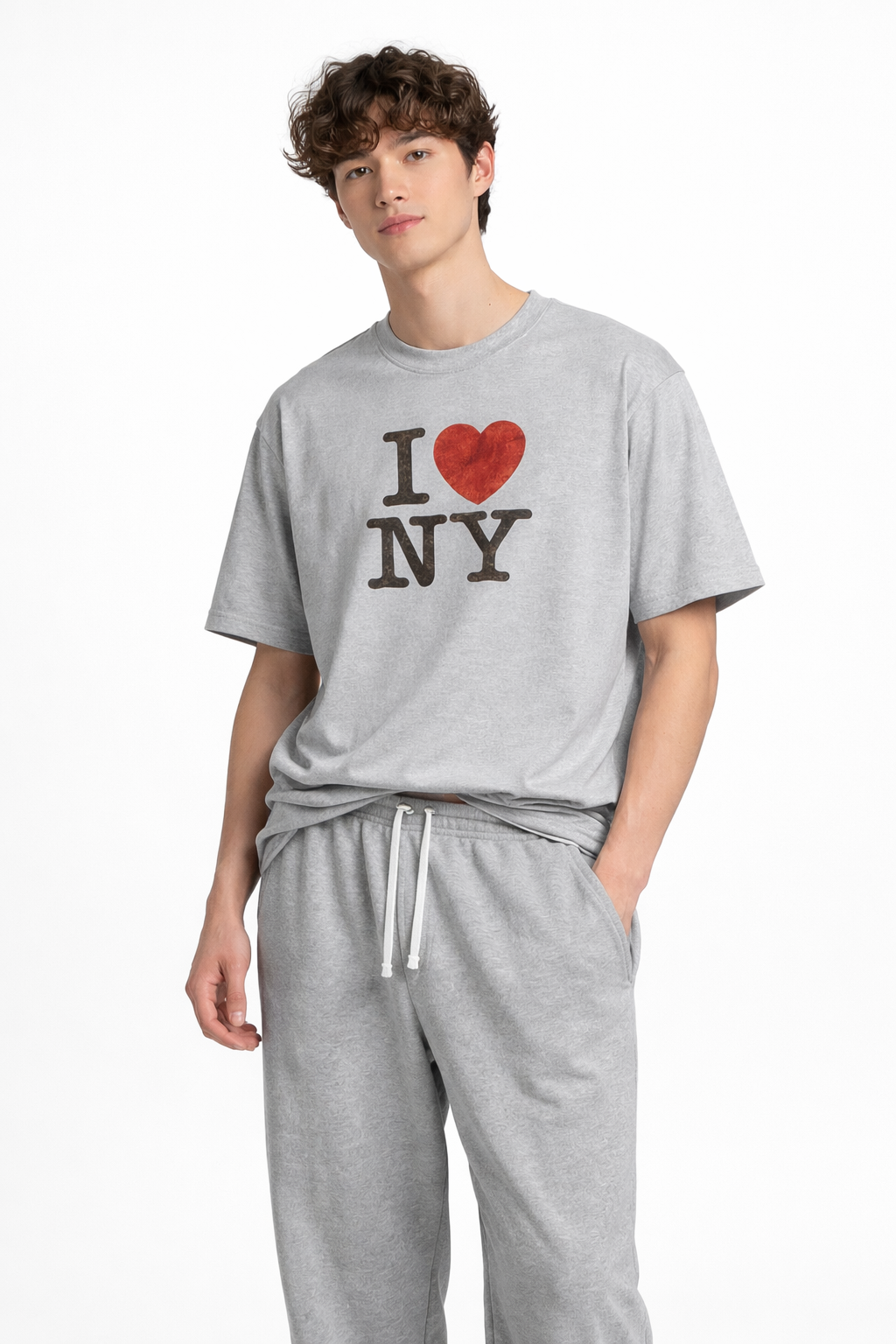 the "I ❤ NY" tee